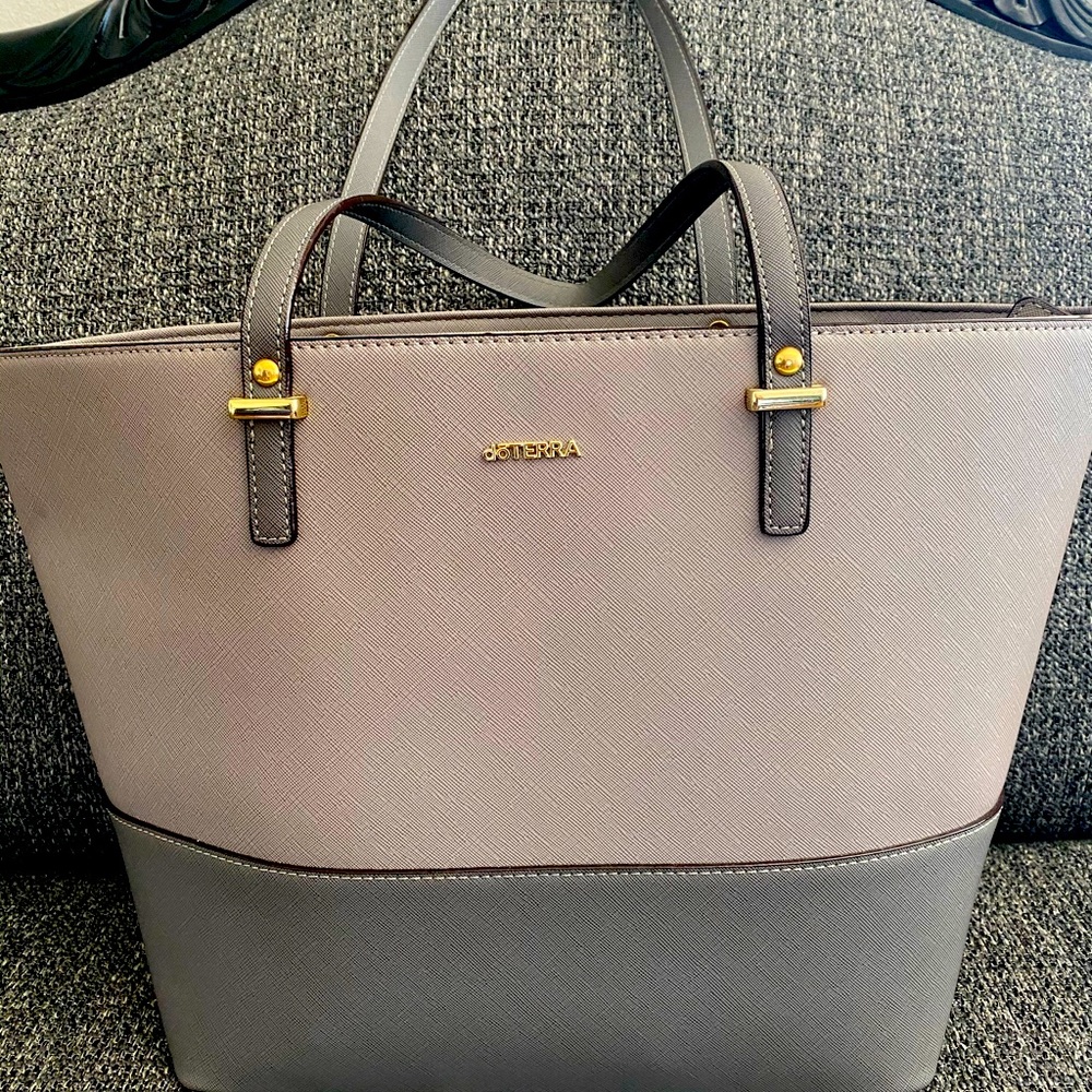 NWT Classy dōTERRA Tote Purse - Limited Edition Gray